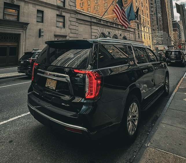 Black Sea Limo SUV in Manhattan